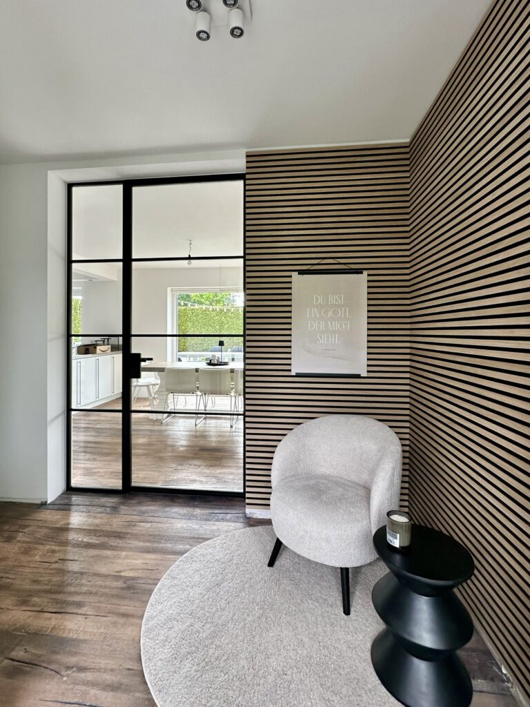 Lofttür mit Seitenteil als Glastür für Wohnzimmer in Maßanfertigung